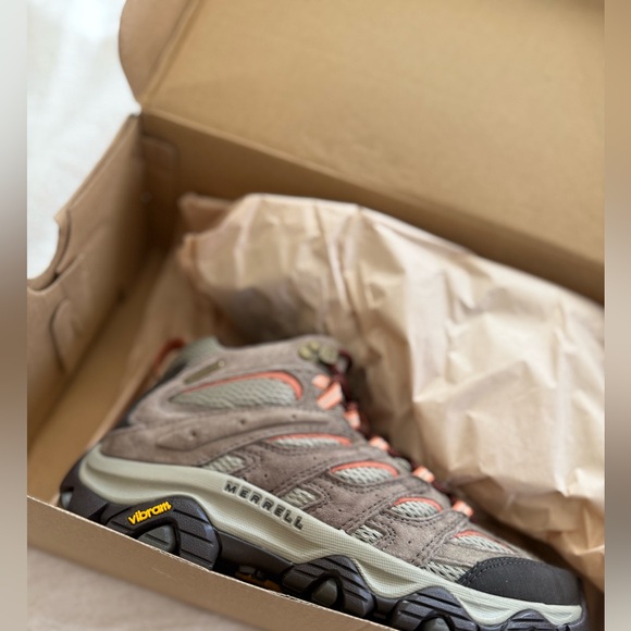 New MERRELL MOAB 3 MID WP - Picture 2 of 6